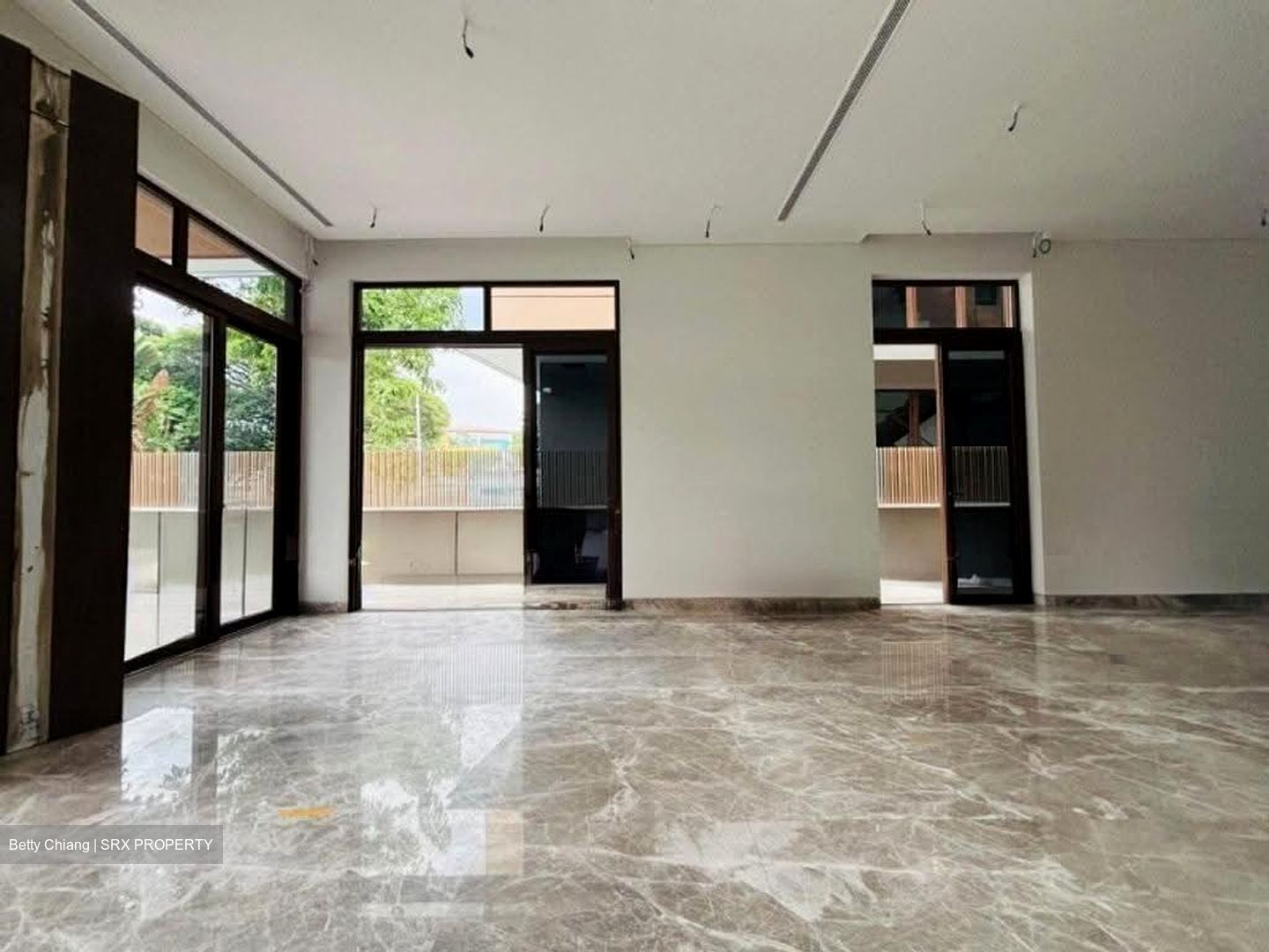 Gallop Park Road (D10), Semi-Detached #627434081